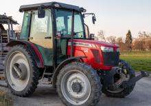 Трактори със задно задвижване Massey Ferguson MF 3635 A
