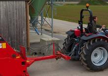 Трактори със задно задвижване Massey Ferguson MF 3640 A