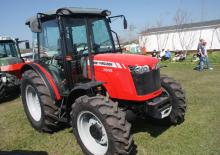 Трактори със задно задвижване Massey Ferguson MF 3645
