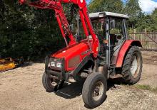 Трактори със задно задвижване Massey Ferguson MF 4215 LPF