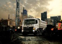 Твърдо шаси Hino 500 FD 1124 4x2