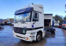 Твърдо шаси Mercedes-Benz Actros 1831