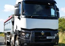 Твърдо шаси Renault C P8X4*4 TRIDEM ROAD 11L E6