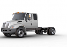 Твърдо шаси International Durastar 4400 107 SBA Extended Cab Cummins L9