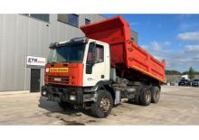 Твърдо шаси Iveco EUROTRAKKER 330E34