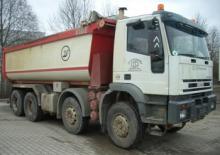 Твърдо шаси Iveco EUROTRAKKER 410E48