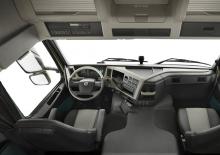 Твърдо шаси Volvo Trucks FM11.330 8x4 Rigid - Pusher Axle Tridem