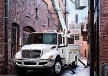 Твърдо шаси International MV607 107 Crew Cab Cummins L9