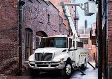 Твърдо шаси International MV607 107 Extended Cab Cummins B6.7