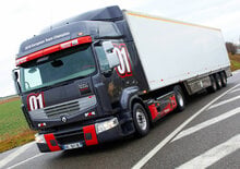 Твърдо шаси Renault PREMIUM 320.19 4X2