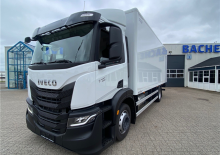 Твърдо шаси Iveco S-WAY LNG AD190S40/FP