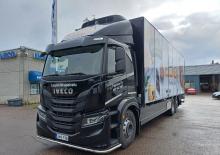 Твърдо шаси Iveco S-WAY LNG AT260S34Y/PS