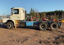 Твърдо шаси Scania T113HL