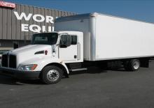 Твърдо шаси Kenworth T270 Day Cab PX9 4x2