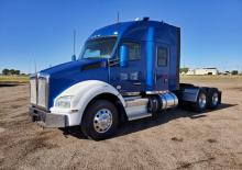 Твърдо шаси Kenworth T880MX 76