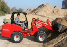 Универсални товарачи Schäffer 4250