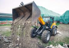 Универсални товарачи Dieci Agri Pivot T70