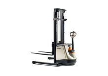 Уоки стакери Crown SX 3000N-1.35 TT