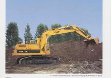 Верижни екскаватори Caterpillar 215LC