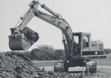 Верижни екскаватори Caterpillar 225D