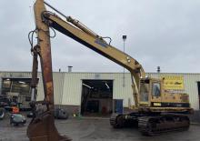 Верижни екскаватори Caterpillar 235 C