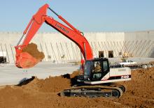 Верижни екскаватори Link-Belt 240 LX Road Builder