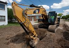 Верижни екскаватори Caterpillar 320E LN
