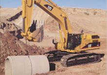 Верижни екскаватори Caterpillar 365B