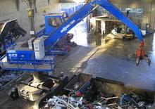 Верижни екскаватори Sennebogen 825 R