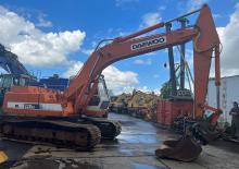Верижни екскаватори Daewoo DH220LC