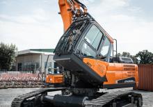 Верижни екскаватори Doosan DX235DM-5