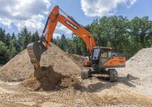 Верижни екскаватори Develon DX235LC-7 