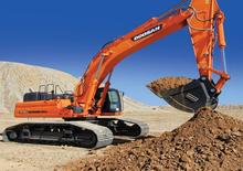 Верижни екскаватори Doosan DX530LC-3