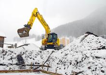Верижни екскаватори New Holland E260C SR