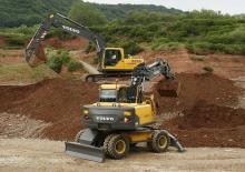 Верижни екскаватори Volvo EC210B