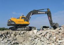 Верижни екскаватори Volvo EC240CNL