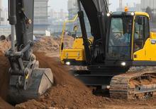 Верижни екскаватори Volvo EC250DNL