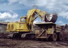 Верижни екскаватори Demag H740 OS