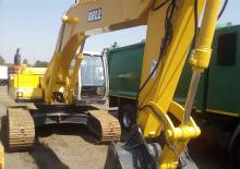 Верижни екскаватори Bell HD1023III