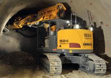 Верижни екскаватори Liebherr R 924 Compact Tunnel Litronic