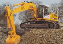 Верижни екскаватори Liebherr R 924 