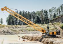 Верижни кранове - решетъчна стрела Liebherr HS 8200