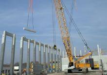 Верижни кранове - решетъчна стрела Liebherr LR 1200.1 