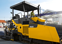 Верижни машини за асфалт Volvo ABG6820