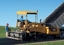 Верижни машини за асфалт Caterpillar AP755
