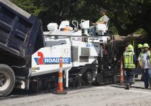 Верижни машини за асфалт Astec ROADTEC RP-175