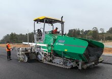 Верижни машини за асфалт Vögele SUPER 1880 L