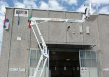 Пълзящи повдигачи с подвижна стрела Easy Lift RA15BA