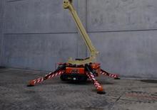 Пълзящи повдигачи с подвижна стрела JLG X19J