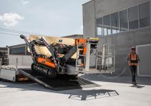 Пълзящи повдигачи с подвижна стрела JLG X33J Plus